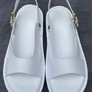 Mochizar White Classic Peshawari Sandal – Gold Buckle